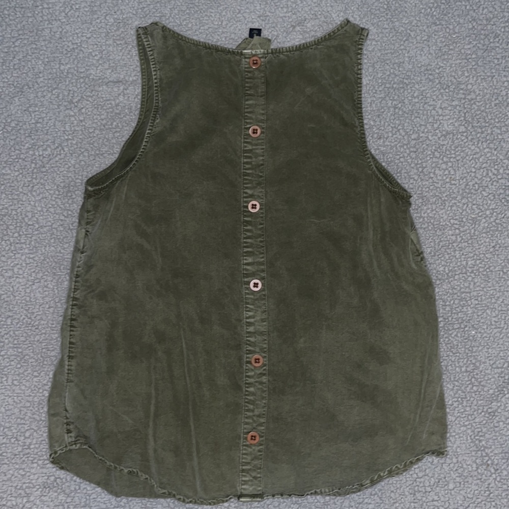 Universal Thread Tank - Picture 2 of 3
